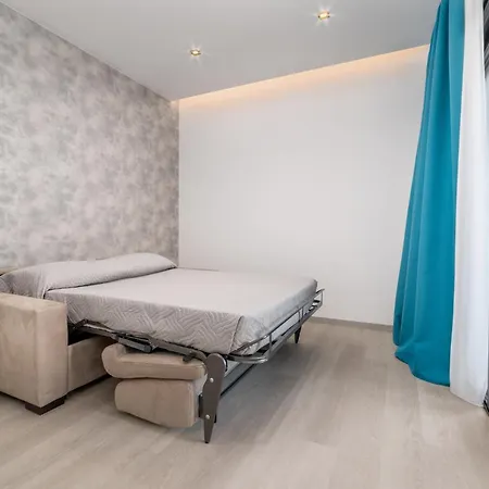 Apart-hotel Cala Vela Tower 3*