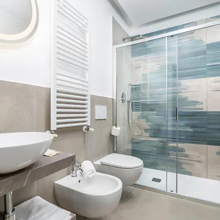 Cala Vela Tower Aparthotel